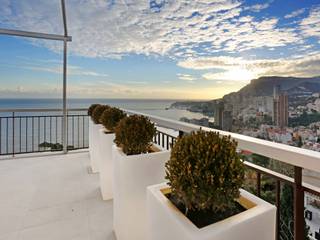 Monte Carlo Penthouse, Vesta Vision Vesta Vision Modern balcony, veranda & terrace