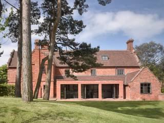 Church Farm House, Suffolk, Nash Baker Architects Ltd Nash Baker Architects Ltd クラシカルな 家 レンガ