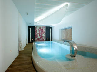 Un vecchio convento ristrutturato, DF Design DF Design Modern pool