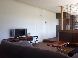 新千里の家, 村松英和デザイン 村松英和デザイン Modern living room