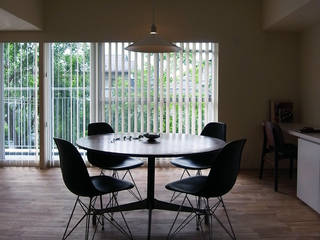 緑丘住宅リノベーション, 村松英和デザイン 村松英和デザイン Modern dining room