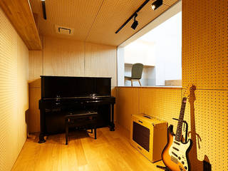 haus-note, 一級建築士事務所haus 一級建築士事務所haus Media room Wood Wood effect