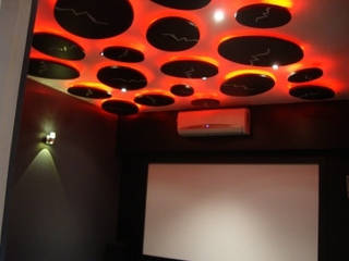 Personal Theater, Takeaway Interiors Takeaway Interiors Salas multimedia modernas