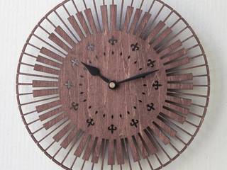 wallclock, alc(赤い鳥のレーザークラフト） alc(赤い鳥のレーザークラフト） Escritórios ecléticos