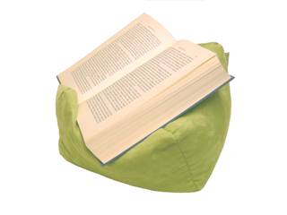 Tablet-Kissen Lesekissen – LESEfit soft, der Sitzsack für Buch & e-Book-Reader, antirutsch elastan-frei für Bett & Couch / lime, RÖHREN WOHNideen RÖHREN WOHNideen Modern living room