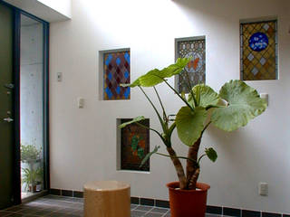 旗竿敷地のな家, ユミラ建築設計室 ユミラ建築設計室 Modern Corridor, Hallway and Staircase