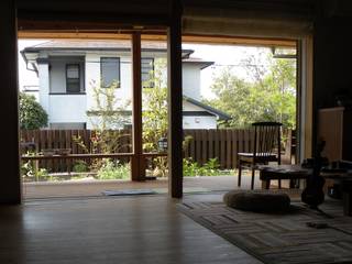 岐阜県多治見市, 株式会社タマゴグミ 株式会社タマゴグミ Living room Wood Wood effect