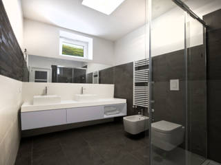 Casa R, formatoa3 Studio formatoa3 Studio Modern Bathroom