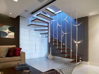 Apto K, m++ architectural network m++ architectural network Pasillos, vestíbulos y escaleras de estilo moderno