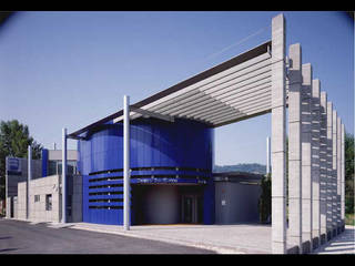 Banca di San Marino a Gualdicciolo, STUDIO GRASSI STUDIO GRASSI Espacios comerciales