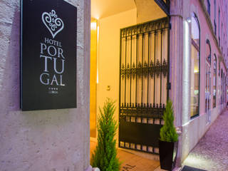 Hotel Portugal, New Terracotta New Terracotta Pasillos, vestíbulos y escaleras de estilo clásico
