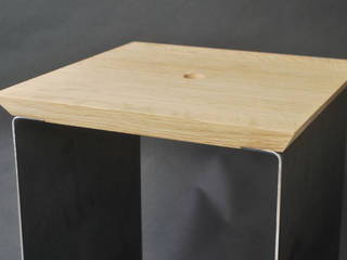 Tabouret "PROFIL" en chêne et acier massifs , Studio OPEN DESIGN Studio OPEN DESIGN Dining roomChairs & benches Solid Wood
