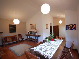 Reabilitação de Casa de Campo, Borges de Macedo, Arquitectura. Borges de Macedo, Arquitectura. Rustic style dining room