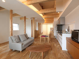 直方の家 , nano Architects nano Architects Modern living room Wood Wood effect