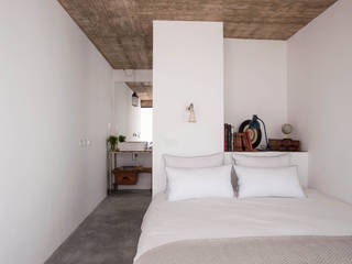 Pensão Agricola, atelier Rua - Arquitectos atelier Rua - Arquitectos Bedroom