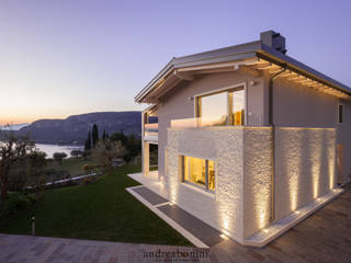 Villa on lake Garda, Andrea Bonini luxury interior & design studio Andrea Bonini luxury interior & design studio 모던스타일 주택