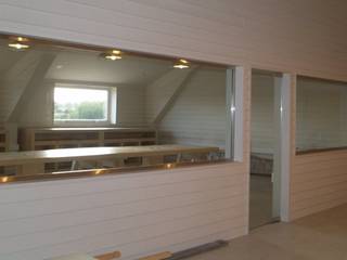 Glass partitions in luxury spa, Ion Glass Ion Glass Spa modernos Vidrio