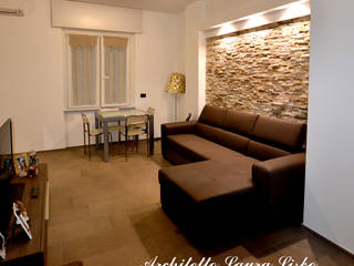 un appartamento per 3!, ARCHITETTO LAURA LISBO ARCHITETTO LAURA LISBO Nowoczesny salon