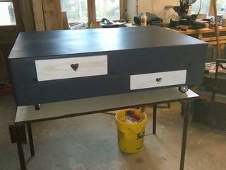table basse coeur , Palcreassion Palcreassion Phòng khách phong cách kinh điển Gỗ Grey TV stands & cabinets