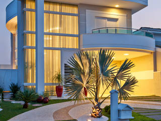 Arquiteto Aquiles Nícolas Kílaris Modern houses Concrete Grey