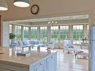 A Living Room Conservatory, Vale Garden Houses Vale Garden Houses Classic style conservatory Wood Wood effect