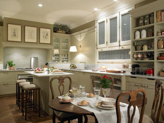 Una cocina de elegancia clásica, DEULONDER arquitectura domestica DEULONDER arquitectura domestica Кухня в классическом стиле Бежевый