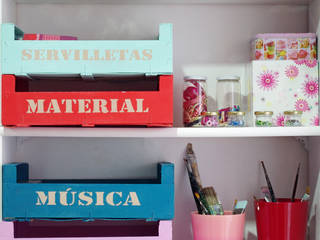 ESTANTERÍAS CON CAJAS DE FRUTA, 613materika 613materika Storage room