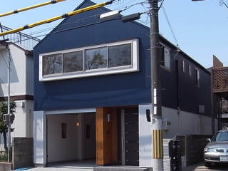 楠葉の家, 株式会社 atelier waon 株式会社 atelier waon Casas modernas