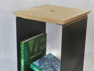 Tabouret "PROFIL" en chêne et acier massifs , Studio OPEN DESIGN Studio OPEN DESIGN Modern living room Wood Wood effect Stools & chairs