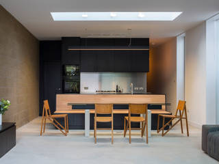 Block House, Mustard Architects Mustard Architects Industrial style dining room