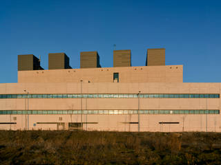 Nueva Biblioteca Pública del Estado // Segovia, Cano y Escario Arquitectura Cano y Escario Arquitectura 現代房屋設計點子、靈感 & 圖片