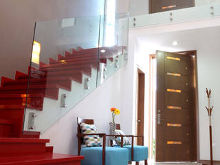 Casa Lirio, arketipo-taller de arquitectura arketipo-taller de arquitectura 現代風玄關、走廊與階梯