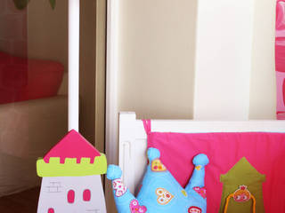 Quarto da Diana, Cristiana Resina Cristiana Resina Nursery/kid’s room