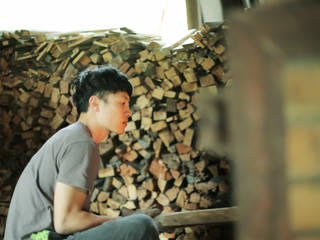 Bake pottery in wood kiln, 庚申窯-Koshin-kiln- 庚申窯-Koshin-kiln- Cocinas de estilo ecléctico Cerámica