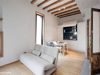 ARNOLFO DI CAMBIO, 02arch 02arch Minimalist living room