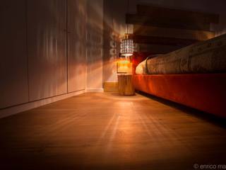 enrico massaro architetto Rustic style bedroom Wood Wood effect