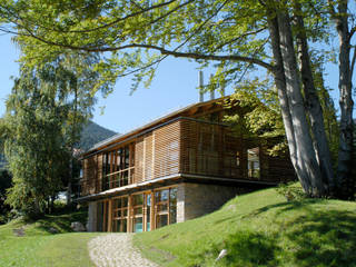 EFH in Oberbayern, em Architekten GmbH em Architekten GmbH Country style house