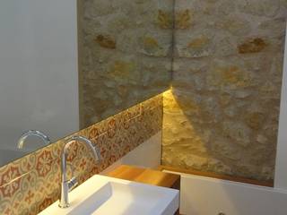 Cases Singulars de l'Empordà - Tras Samària 14, Pals, TONO BAGNO | Pasión por tu baño TONO BAGNO | Pasión por tu baño Rustic style bathroom