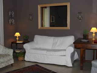 HOME RELOOKING, cristina mecatti interior design cristina mecatti interior design Classic style living room