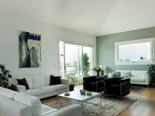 ATTICO #2, cristina mecatti interior design cristina mecatti interior design Modern Living Room