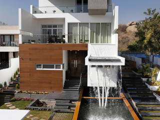 Cantilever House, NA ARCHITECTS NA ARCHITECTS منازل