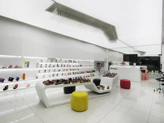 Divazea show room, NA ARCHITECTS NA ARCHITECTS Commercial spaces