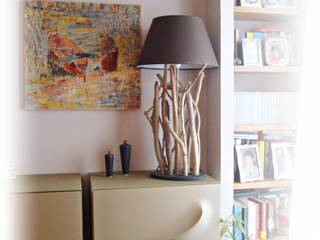 INTRIGUES table lamp with driftwood, Tendance nature Tendance nature Ruang Keluarga Gaya Eklektik Kayu Wood effect