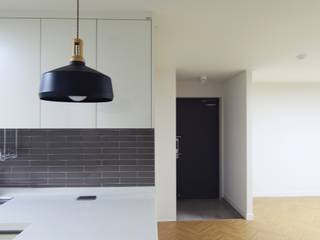 정든마을한진APT 89㎡ (Before & After ) , Light&Salt Design Light&Salt Design Столовая комната в стиле модерн