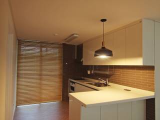 정든마을한진APT 89㎡ (Before & After ) , Light&Salt Design Light&Salt Design Modern dining room