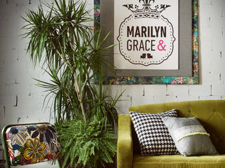 COLECCIÓN MARILYN AND GRACE , MARILYN AND GRACE MARILYN AND GRACE Modern living room Textile Amber/Gold
