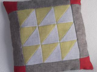 CUSCINO PATCHWORK, RITALY style RITALY style Maisons modernes Textile Ambre/Or