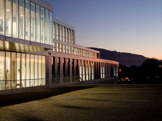 Escuela Superior de Arte Dramatico (ESAD) de Galicia, Eduardo Irago Fotografia Eduardo Irago Fotografia 商业空间