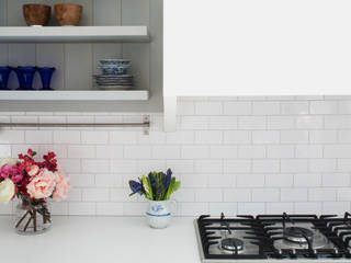 TREADGOLD STREET, NOTTING HILL, Ardesia Design Ardesia Design Cozinhas campestres Azulejo