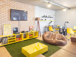 COWORKING AVOCADO COMUNICAÇÃO E DESIGN + MANIFESTO EXPERIENCE LAB, JERAU Projetos Sustentáveis JERAU Projetos Sustentáveis Комерційні приміщення